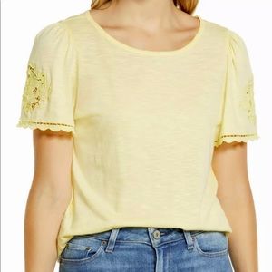 Caslon yellow meringue embellished tee NWT